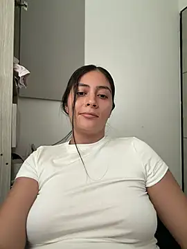 Snapshot of Sophie__Foxxx chatting on July 19, 2026, 10:24 pm Sophie Foxxx online show from July 19, 2026, 10:24 pm