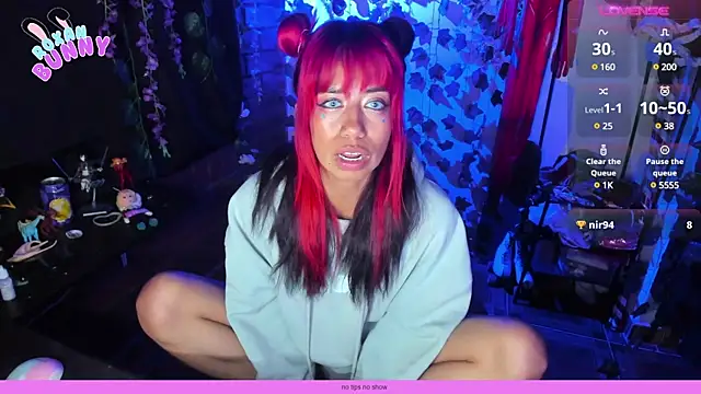 Roxanbunny1 online show from February 12, 2025, 5:47 am