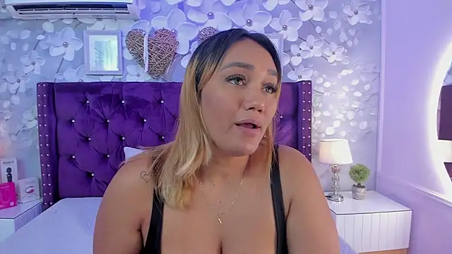 Snapshot of dalila_salazar chatting on June 25, 2026, 3:17 am dalila salazar online show from June 25, 2026, 3:17 am