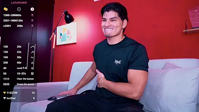 Snapshot of wild_col_ chatting on October 20, 2025, 11:16 pm wild col online show from October 20, 2025, 11:16 pm