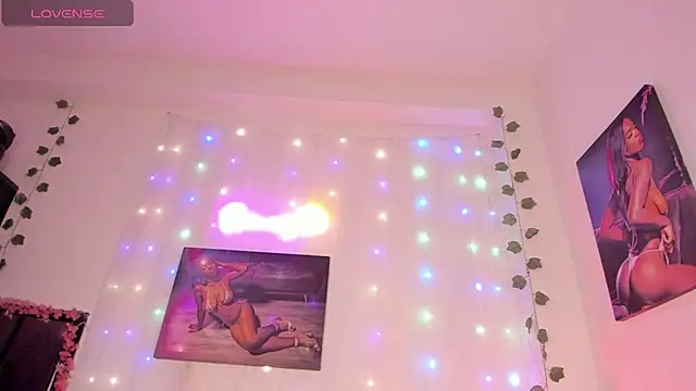 Snapshot of SamHill_1 chatting on March 12, 2025, 4:19 am SamHill 1 online show from March 12, 2025, 4:19 am