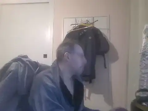 Snapshot of ptitcanard60600 chatting on January 16, 2025, 7:49 am ptitcanard60600 online show from January 16, 2025, 7:49 am