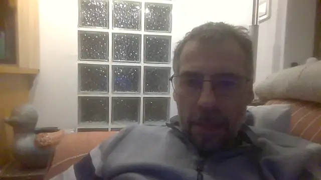 Snapshot of ptitcanard60600 chatting on February 1, 2025, 10:55 pm ptitcanard60600 online show from February 1, 2025, 10:55 pm