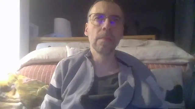 Snapshot of ptitcanard60600 chatting on December 13, 2025, 10:26 pm ptitcanard60600 online show from December 13, 2025, 10:26 pm