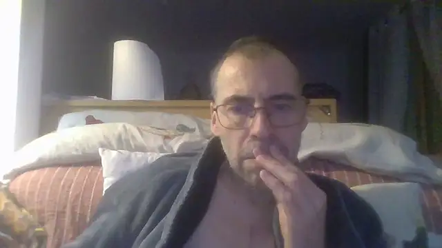 Snapshot of ptitcanard60600 chatting on December 14, 2025, 11:09 pm ptitcanard60600 online show from December 14, 2025, 11:09 pm