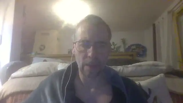 Snapshot of ptitcanard60600 chatting on January 5, 2026, 9:07 pm ptitcanard60600 online show from January 5, 2026, 9:07 pm