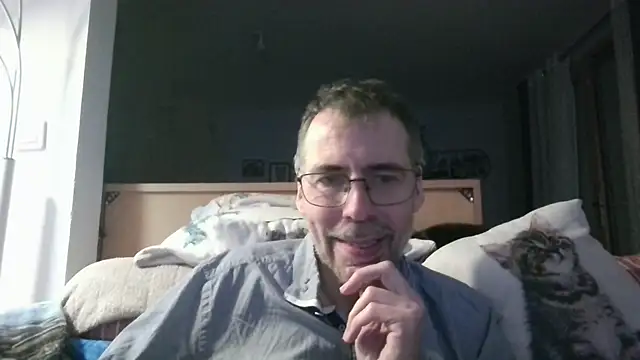 Snapshot of ptitcanard60600 chatting on April 7, 2026, 9:37 pm ptitcanard60600 online show from April 7, 2026, 9:37 pm