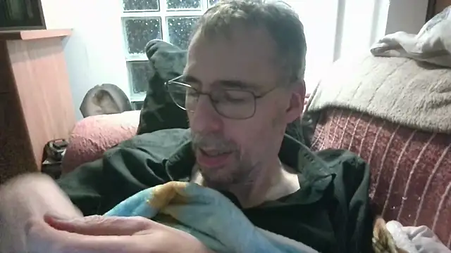 Snapshot of ptitcanard60600 chatting on April 8, 2026, 9:37 pm ptitcanard60600 online show from April 8, 2026, 9:37 pm