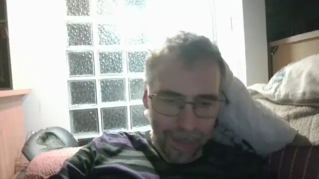 Snapshot of ptitcanard60600 chatting on April 12, 2026, 9:31 pm ptitcanard60600 online show from April 12, 2026, 9:31 pm