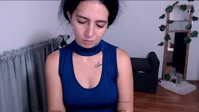 samantha baby  online show from January 9, 2026, 1:08 am