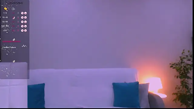 Snapshot of LesleySweet chatting on November 16, 2025, 1:06 pm LesleySweet online show from November 16, 2025, 1:06 pm