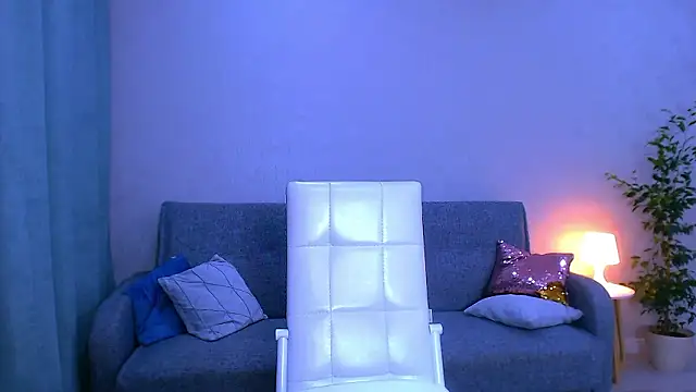 Snapshot of LesleySweet chatting on March 14, 2026, 5:40 pm LesleySweet online show from March 14, 2026, 5:40 pm