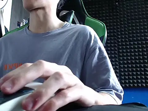 Snapshot of Curly_Angel24 chatting on February 16, 2026, 4:03 pm Curly Angel24 online show from February 16, 2026, 4:03 pm