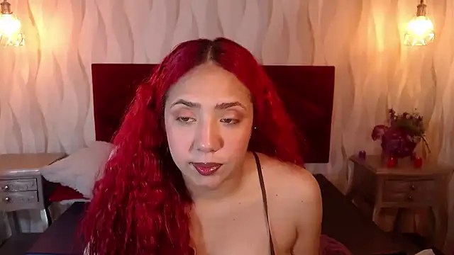 IsabelaLatina online show from May 13, 2026, 6:22 am