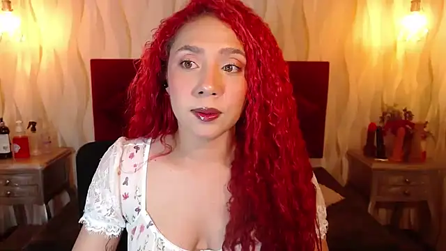 IsabelaLatina online show from May 24, 2026, 4:28 am