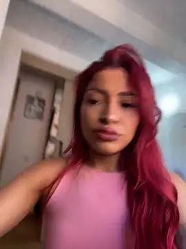 Snapshot of ari_sexy1 chatting on May 24, 2026, 8:47 pm ari sexy1 online show from May 24, 2026, 8:47 pm