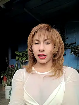 Snapshot of Evehampy chatting on June 18, 2026, 9:30 pm Evehampy online show from June 18, 2026, 9:30 pm