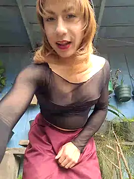 Snapshot of Evehampy chatting on July 23, 2026, 7:56 pm Evehampy online show from July 23, 2026, 7:56 pm