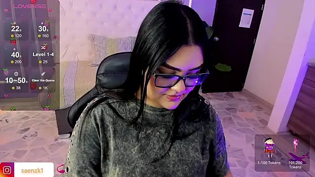 martinasaez online show from February 9, 2026, 8:13 pm