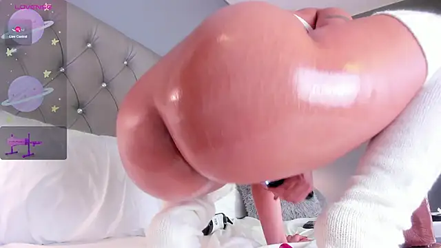 Snapshot of Victoriaxx_ chatting on March 22, 2025, 2:16 am Victoriaxx online show from March 22, 2025, 2:16 am