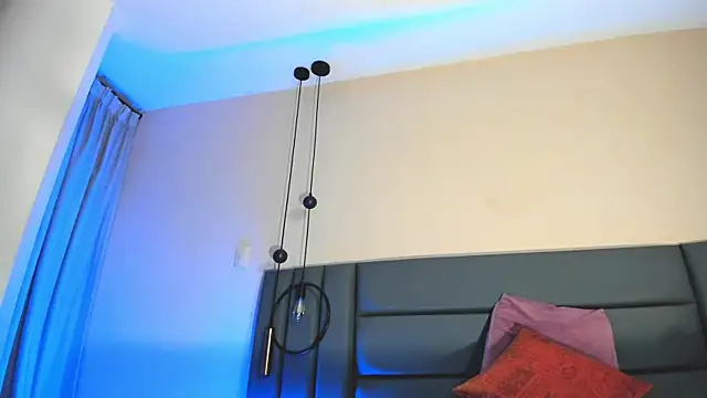 NoraDasilva online show from November 8, 2025, 11:14 pm