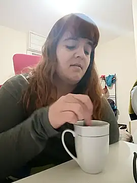 Snapshot of Bombon_ok chatting on November 14, 2025, 4:33 am Bombon ok online show from November 14, 2025, 4:33 am