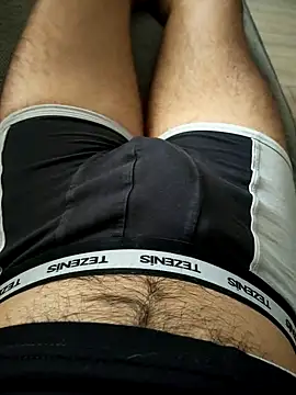 Snapshot of Ouram_81 chatting on September 17, 2025, 12:51 pm Ouram 81 online show from September 17, 2025, 12:51 pm