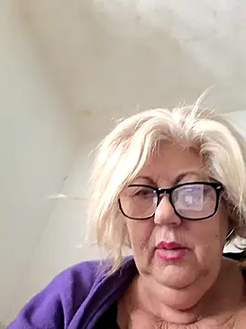 Merilulla online show from November 10, 2025, 8:35 am