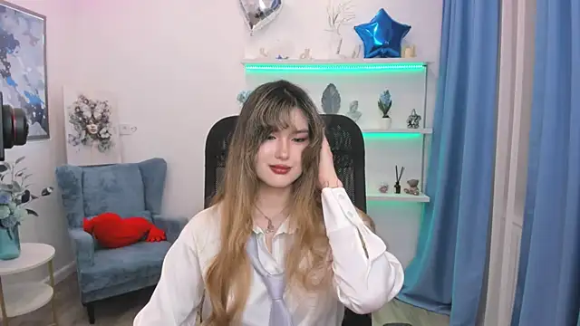 AnneTLi online show from April 22, 2026, 7:15 pm
