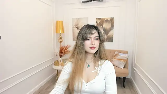 AnneTLi online show from April 25, 2026, 3:20 am