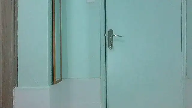 Darkberry online show from February 8, 2026, 3:21 am