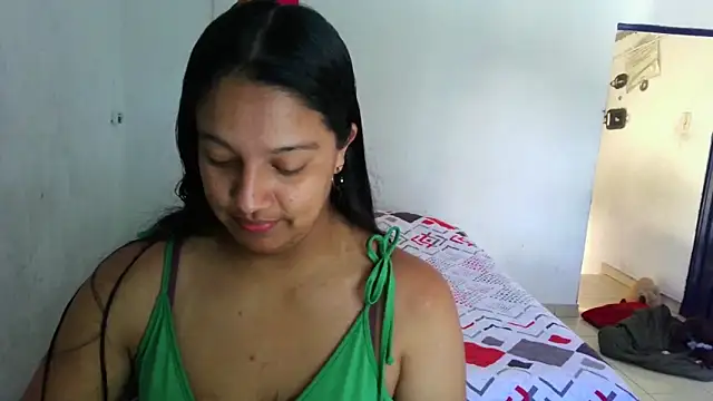 Snapshot of almaswan1 chatting on January 7, 2025, 3:12 pm almaswan1 online show from January 7, 2025, 3:12 pm