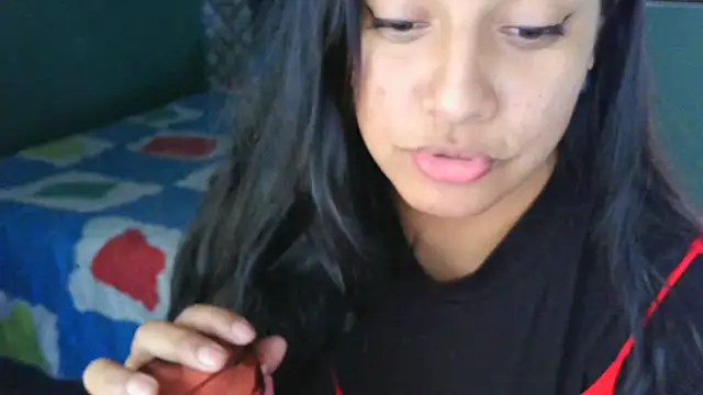 Snapshot of almaswan1 chatting on October 16, 2025, 3:02 pm almaswan1 online show from October 16, 2025, 3:02 pm