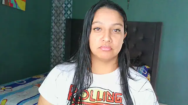 Snapshot of almaswan1 chatting on November 18, 2025, 3:49 pm almaswan1 online show from November 18, 2025, 3:49 pm