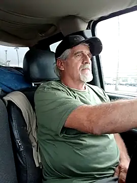 Snapshot of TTolbert chatting on March 7, 2025, 6:11 pm TTolbert online show from March 7, 2025, 6:11 pm