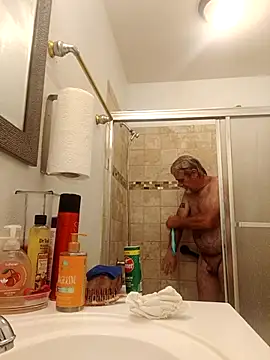 Snapshot of TTolbert chatting on September 9, 2025, 4:45 am TTolbert online show from September 9, 2025, 4:45 am