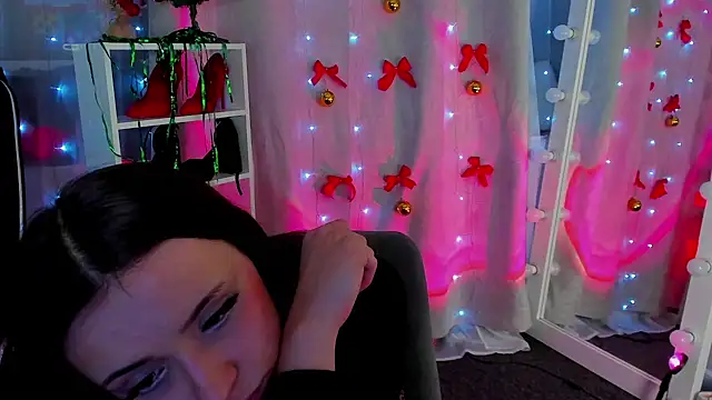 MipsyMipson online show from December 3, 2024, 4:50 pm