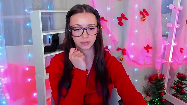 MipsyMipson online show from December 12, 2024, 12:44 pm