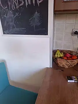 Isabellaa04 online show from February 6, 2025, 9:11 am