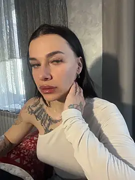 Queen of pain online show from May 2, 2026, 6:51 am