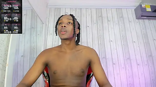 Snapshot of DominicSccott chatting on February 9, 2025, 12:30 pm DominicSccott online show from February 9, 2025, 12:30 pm