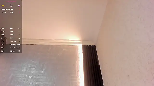 Snapshot of DominicSccott chatting on November 4, 2025, 12:59 pm DominicSccott online show from November 4, 2025, 12:59 pm