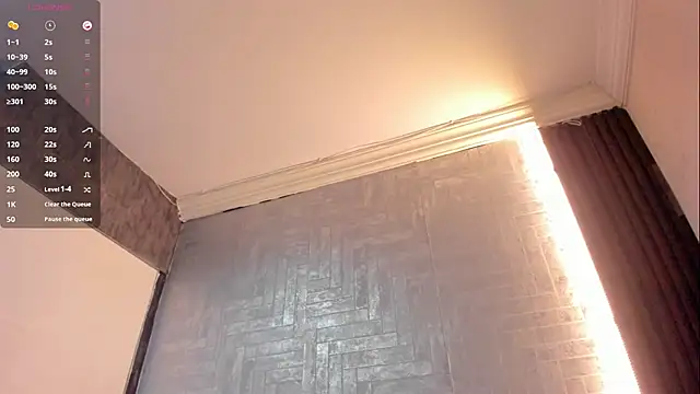 DominicSccott online show from July 7, 2026, 1:26 pm