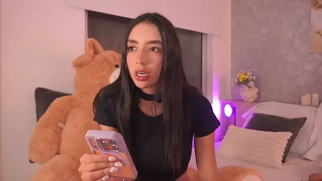 LillyThompson online show from July 14, 2026, 1:52 am