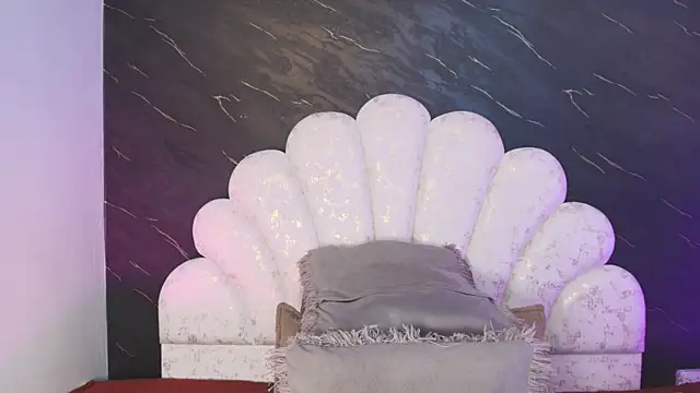  MiaBrown  online show from March 14, 2026, 12:10 pm