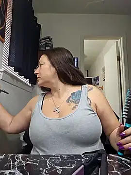 angelbaby1998 online show from January 10, 2025, 7:54 pm