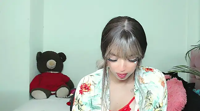 Snapshot of Tanedra_collings chatting on December 3, 2024, 5:53 am Tanedra collings online show from December 3, 2024, 5:53 am