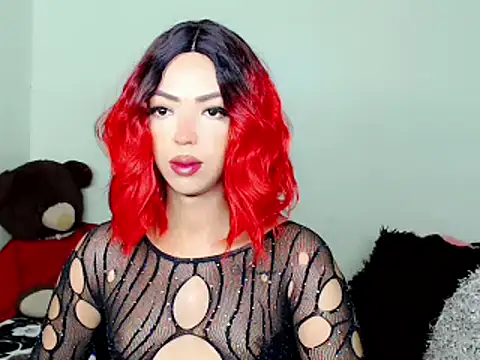 Snapshot of Tanedra_collings chatting on December 17, 2024, 2:23 am Tanedra collings online show from December 17, 2024, 2:23 am