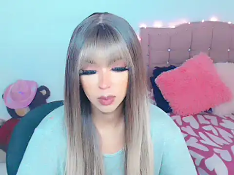 Snapshot of Tanedra_collings chatting on February 18, 2025, 7:54 am Tanedra collings online show from February 18, 2025, 7:54 am