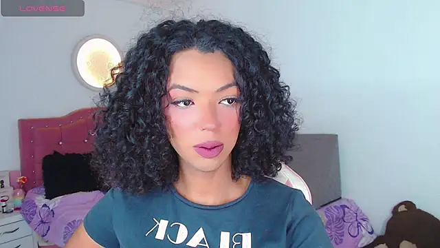Snapshot of Tanedra_collings chatting on July 14, 2026, 12:46 am Tanedra collings online show from July 14, 2026, 12:46 am